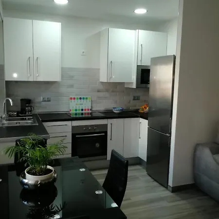 Apartamento En La Playa Con Piscina Appartement