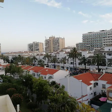 Apartamento En La Playa Con Piscina *